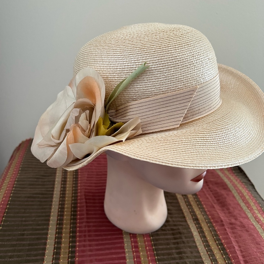 Bellini Derby Style hat